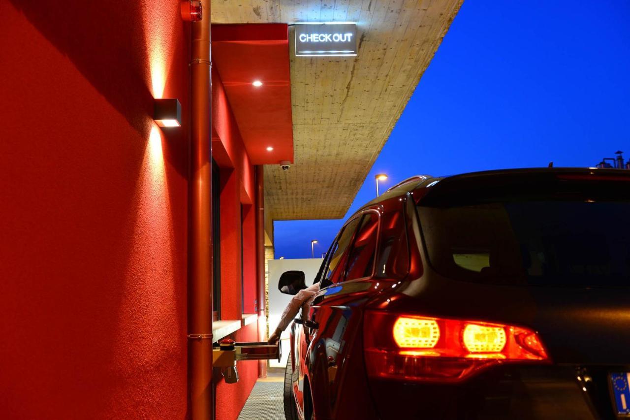 Sweet Motel Verdello Ngoại thất bức ảnh
