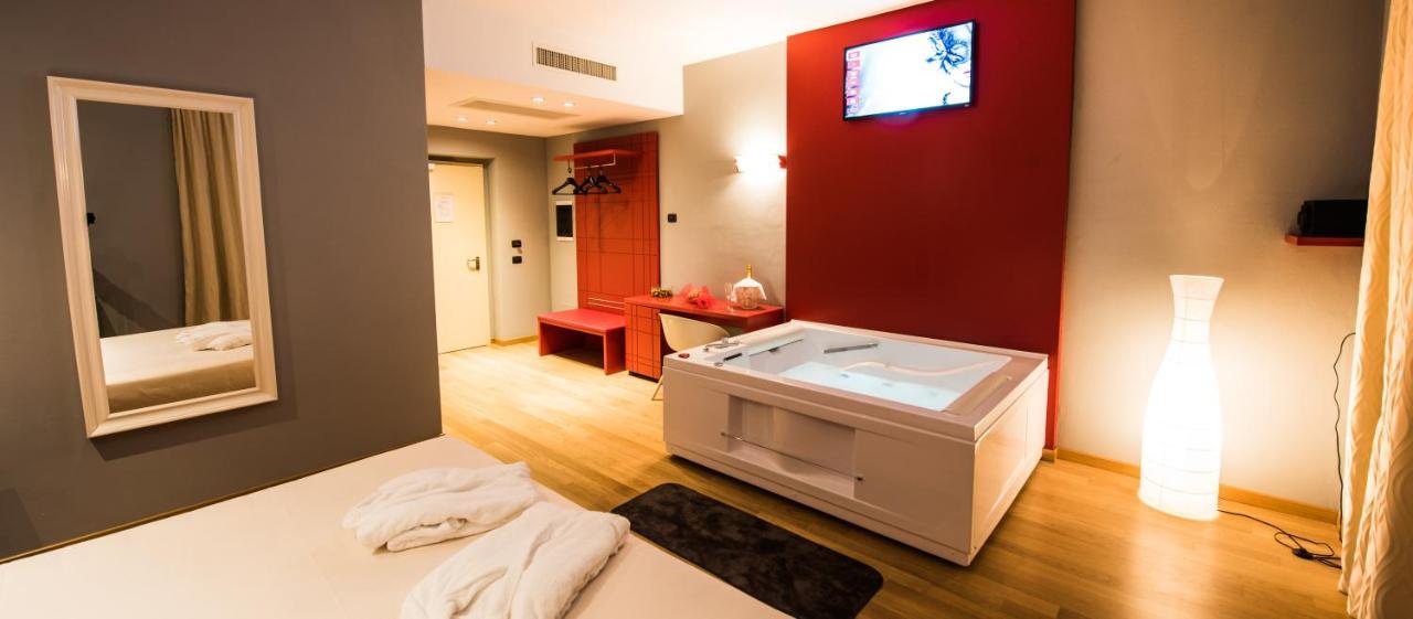 Sweet Motel Verdello Ngoại thất bức ảnh